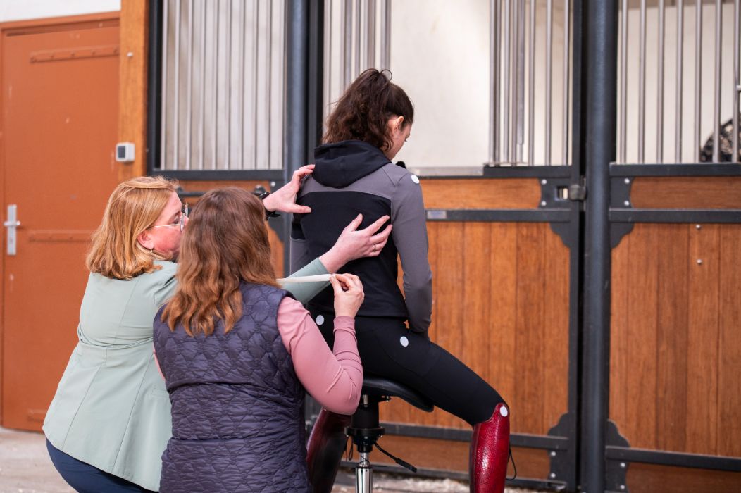van-veen-podologie-hippische-sport-over-mij-00 Preventie en behandeling van klachten aan voeten en enkels